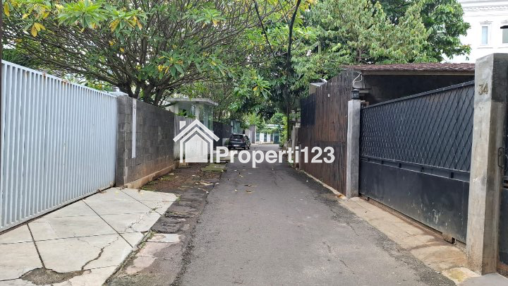 Dijual Rumah Ada Kolam Renang di Kemang Timur Jakarta Selatan - 2