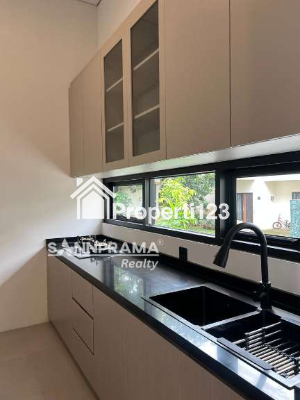 Townhouse 3 lantai murah siap huni Tanpa dp dicipayung,Jaktim - 5