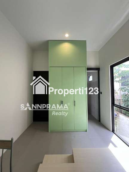 Townhouse 3 lantai murah siap huni Tanpa dp dicipayung,Jaktim - 8