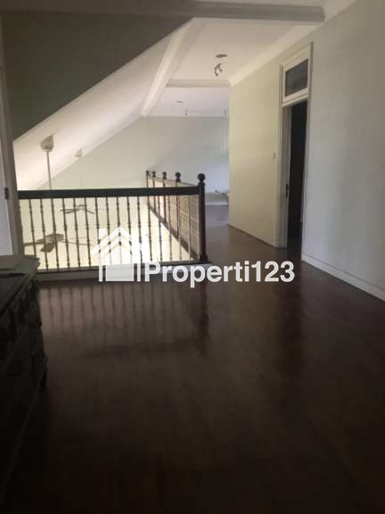 Dijual Rumah Lebak Bulus Jakarta Selatan - 5