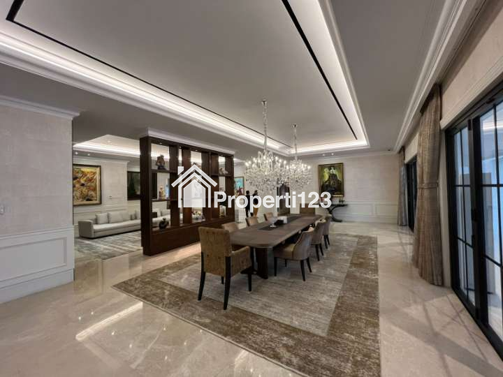 Rumah mewah baru renovasi 2023 di jalan Besuki Menteng - 5