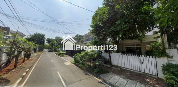 Jual rumah di Jalan Purwakarta Menteng - 2