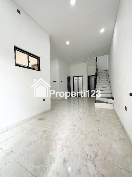 Rumah baru 2LT Condet Jakarta Timur Siap Huni - 2