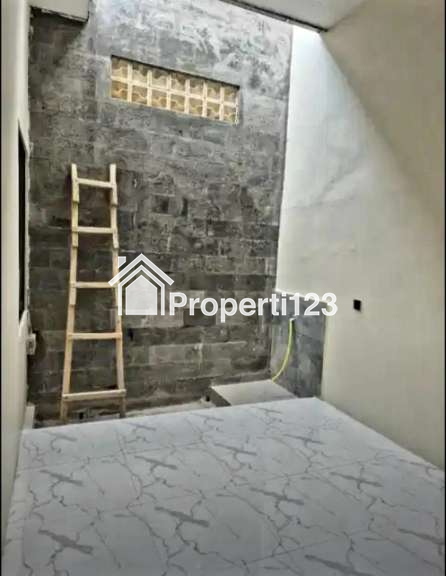 DISEWAKAN RUMAH DI ANTAPANI NYAMAN STRATEGIS TERMURAH - 3