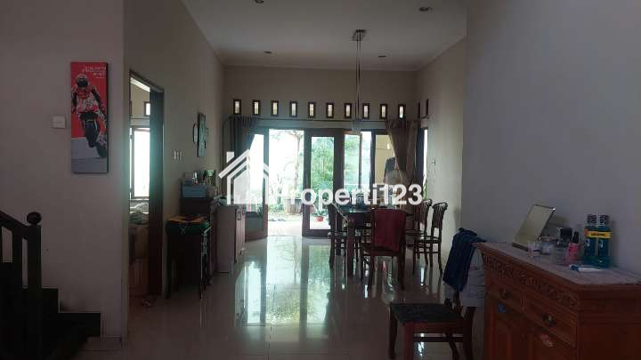 Dijual Rumah 2 Lantai di Rawalumbu, Kota Bekasi - 5