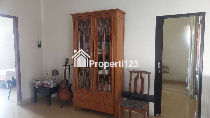 Dijual Rumah 2 Lantai di Rawalumbu, Kota Bekasi - 7