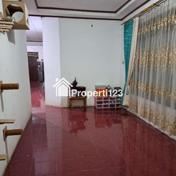 Rumah second terawat dekat kampus UI dan PNJ di Beji Depok - 3