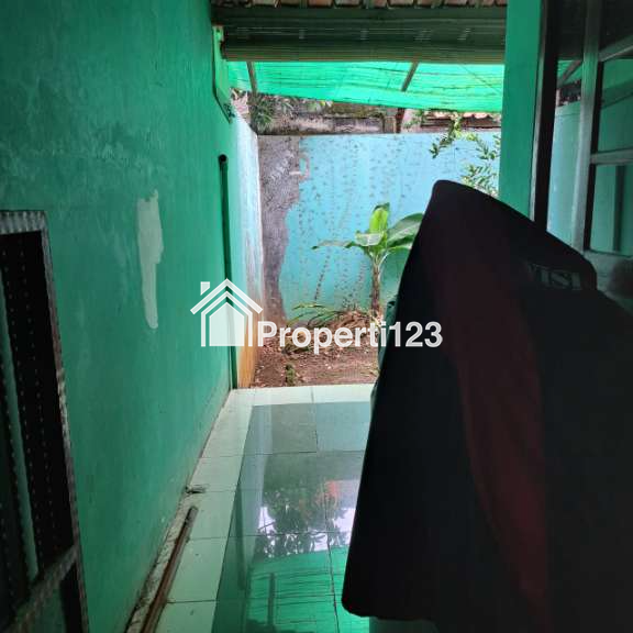 Rumah second terawat dekat kampus UI dan PNJ di Beji Depok - 11
