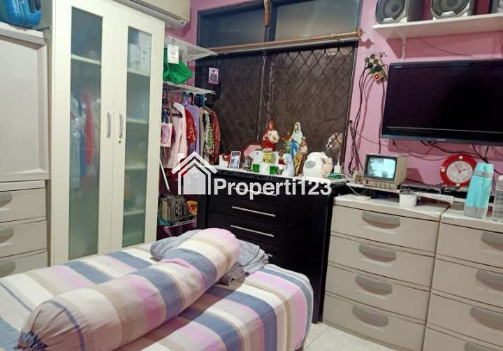 Jual rumah lama masih bisa dihuni di Cengkir Raya Kelapa Gading - 4