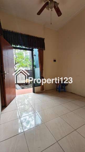 ‼️Jual Cepat Dibawah Pasaran‼️ Rumah Murah Minimalis 2 Lantai Di Perumahan Jambangan Indah - 3