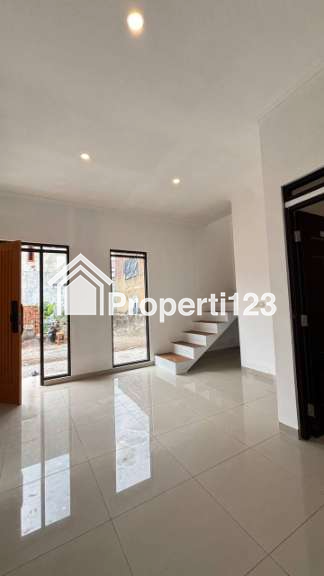 dijual rumah 2 lantai di cimahi utara 800 jutaan kpr dp 0% terima kunci - 6