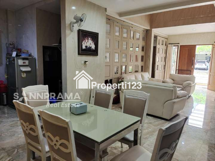 Rumah second mewah 3 lantai murah siap Huni disukmajaya,Depok - 5