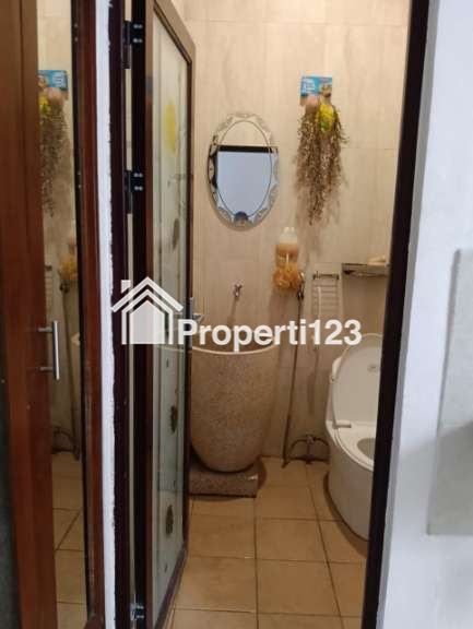 Dijual Rumah Full Furnished di Perumahan Surya Residence Damarsi Buduran Sidoarjo - 6