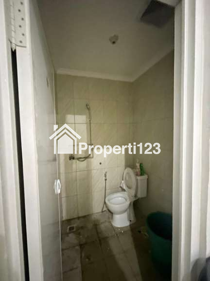 ‼️RUMAH MURAH MEPET SURABAYA‼️  Dijual Rumah Semi Furnished di Perumahan Alana Regency Cemandi Sidoarjo - 5