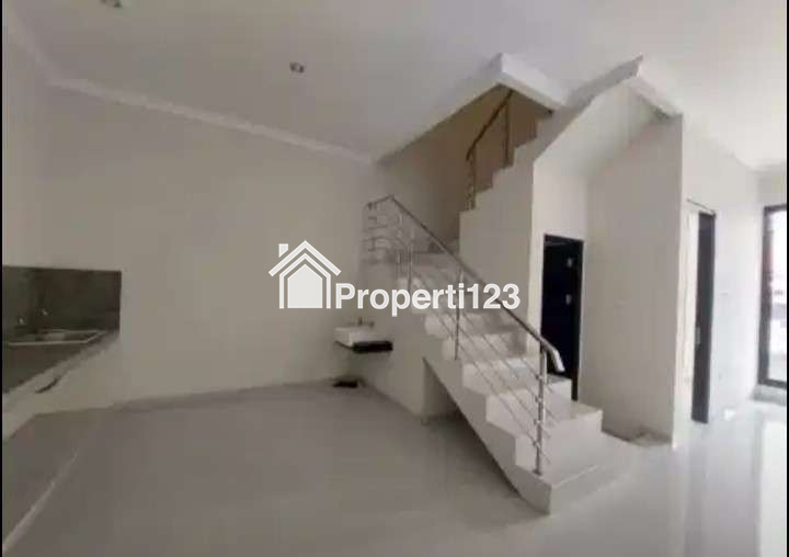 ‼️TURUN HARGA‼️ Rumah Baru Minimalis Modern Selangkah merr di Klampis Semolo Sukolilo Surabaya - 4