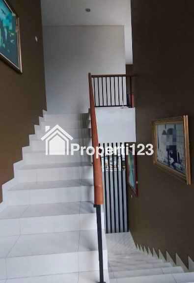 Dijual Rumah Bagus Siap Huni di Asera Harapan Indah Bekasi - 2