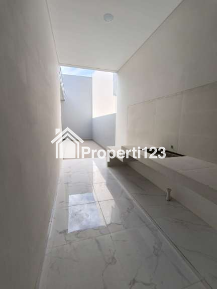 ‼️LOKASI STRATEGIS‼️ Rumah Baru Gress Siap Huni Lokasi Lebak Arum Tambaksari Surabaya - 8