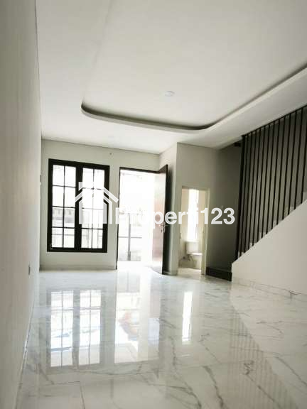 ‼️JUAL CEPAT TURUN HARGA‼️ Rumah Baru Gress Siap Huni Lokasi Lebak Jaya Tambaksari Surabaya - 5