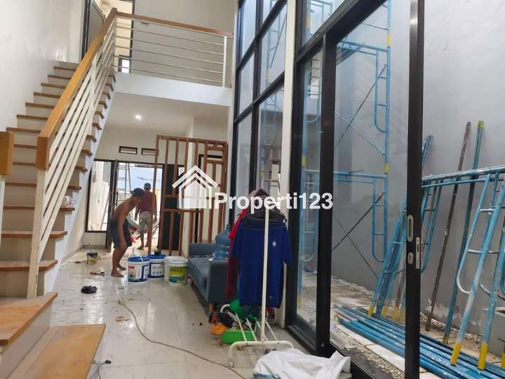 RUMAH FULL RENOVASI SIAP HUNI DI GUNUNG ANYAR TAMBAK SURABAYA TIMUR - 5