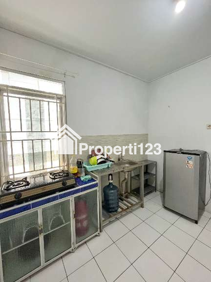 Rumah FULL FURNISH Murah Citra Maja ada dapur, kamar AC, Kloset Duduk - 8