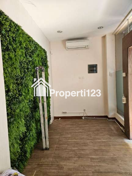 Jual Ruko Business Park Kebon Jeruk, Meruya Ilir Raya, Kembangan Jakarta Barat - 6