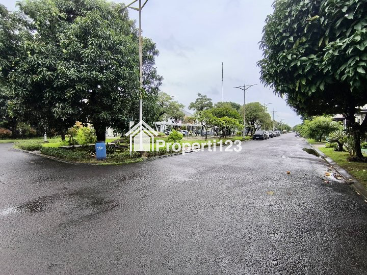 Dijual Rumah Siap Huni Cluster Heliconia Harapan Indah Bekasi - 2