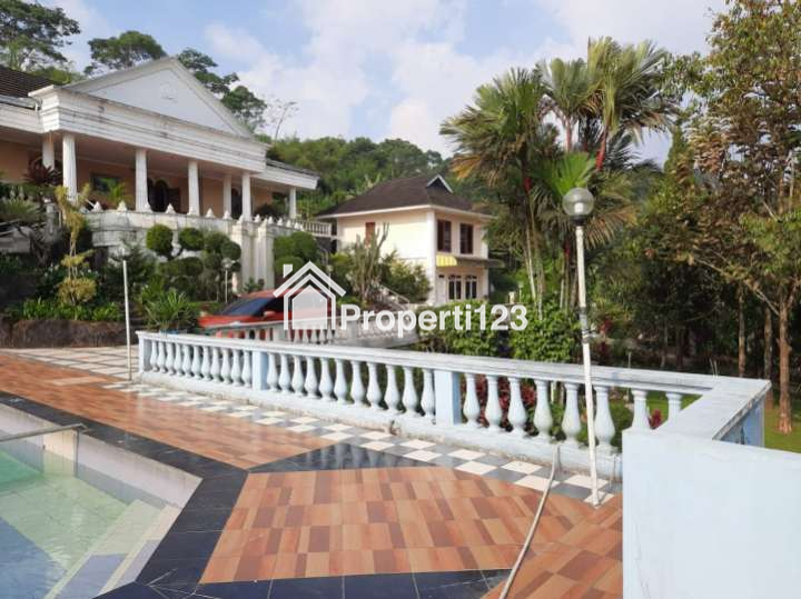 Villa Puncak Jalan Pakancilan Kuta Megamendung Cisarua Bogor - 2