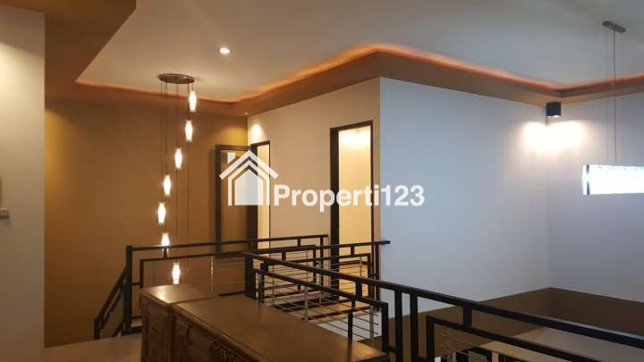 Rumah Lebar 16 Siap Huni Lokasi Strategis di Sidosermo Surabaya - 2