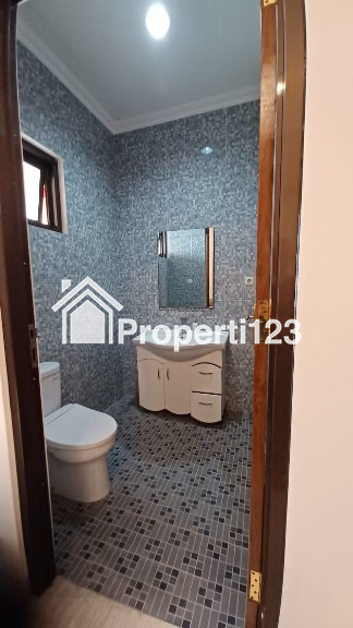 Dijual Rumah Mewah Siap Huni - 13