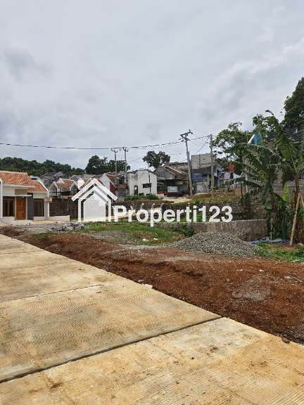 Tanah datar dalam komplek dekat kantor desa Cilengkrang Bandung - 3