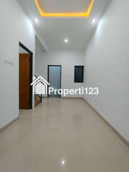 Rumah baru model scandinavian di Cijantung Jakarta Timur - 7