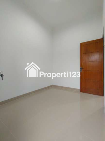 Rumah baru model scandinavian di Cijantung Jakarta Timur - 2