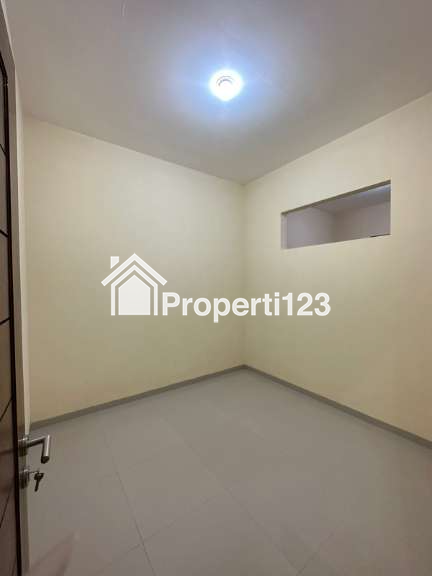 Rumah Baru 2 Lantai Lokasi Strategis di Gembong Kapasan Surabaya - 8