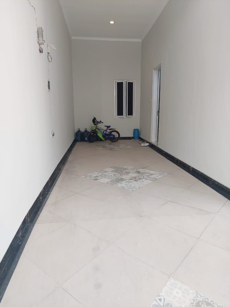 ‼️JUAL CEPAT TURUN HARGA‼️ Rumah Minimalis Modern Semi Furnished Lokasi Karah Surabaya - 26