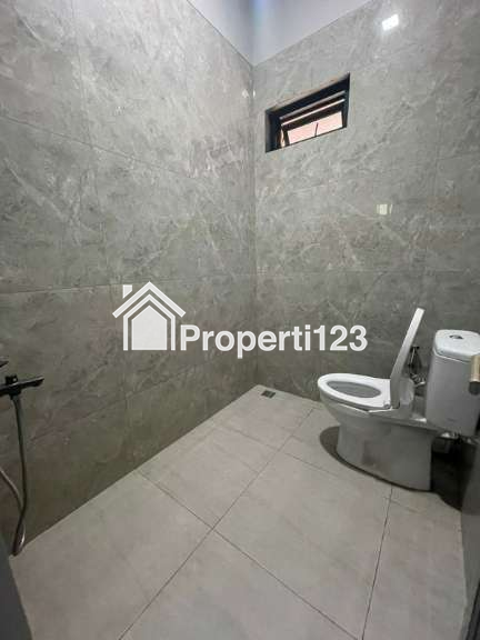 Dijual Rumah Mewah Siap Huni Graha Raya - 10