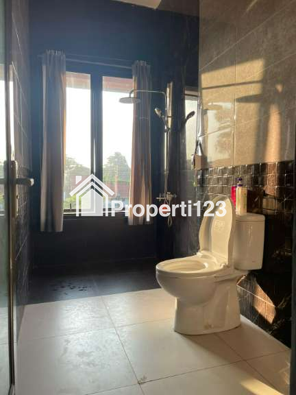 Dijual Rumah Mewah Siap Huni Graha Raya - 9