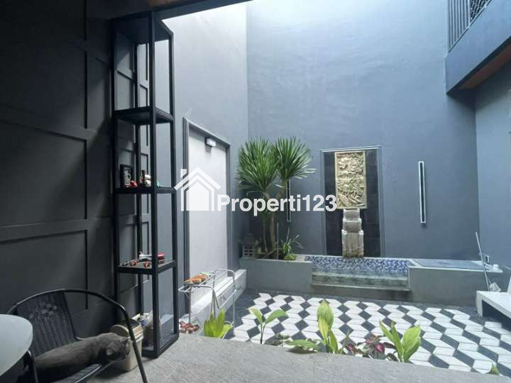 Dijual Rumah Mewah Siap Huni Graha Raya - 3