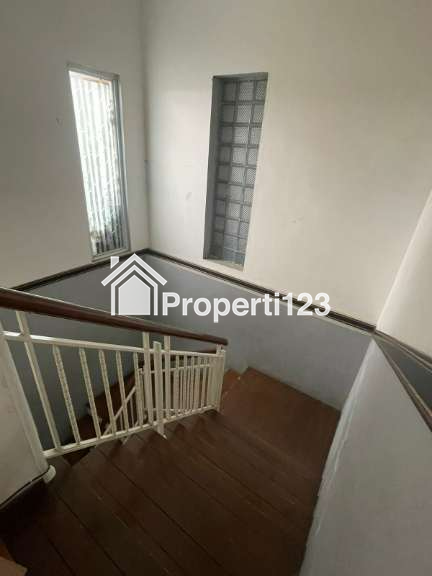 Rumah Siap Huni Dekat Pintu Tol Jelupang - 7