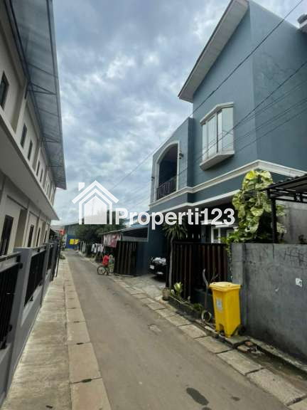 Rumah Siap Huni Dekat Pintu Tol Jelupang - 3