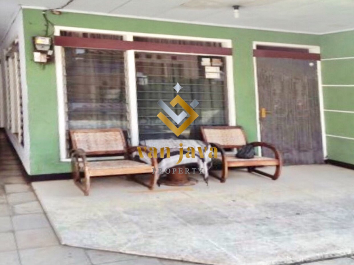 Dijual Rumah Tebet Hitung Tanah Lokasi Strategis Jalan 1 Mobil (BU) - 2