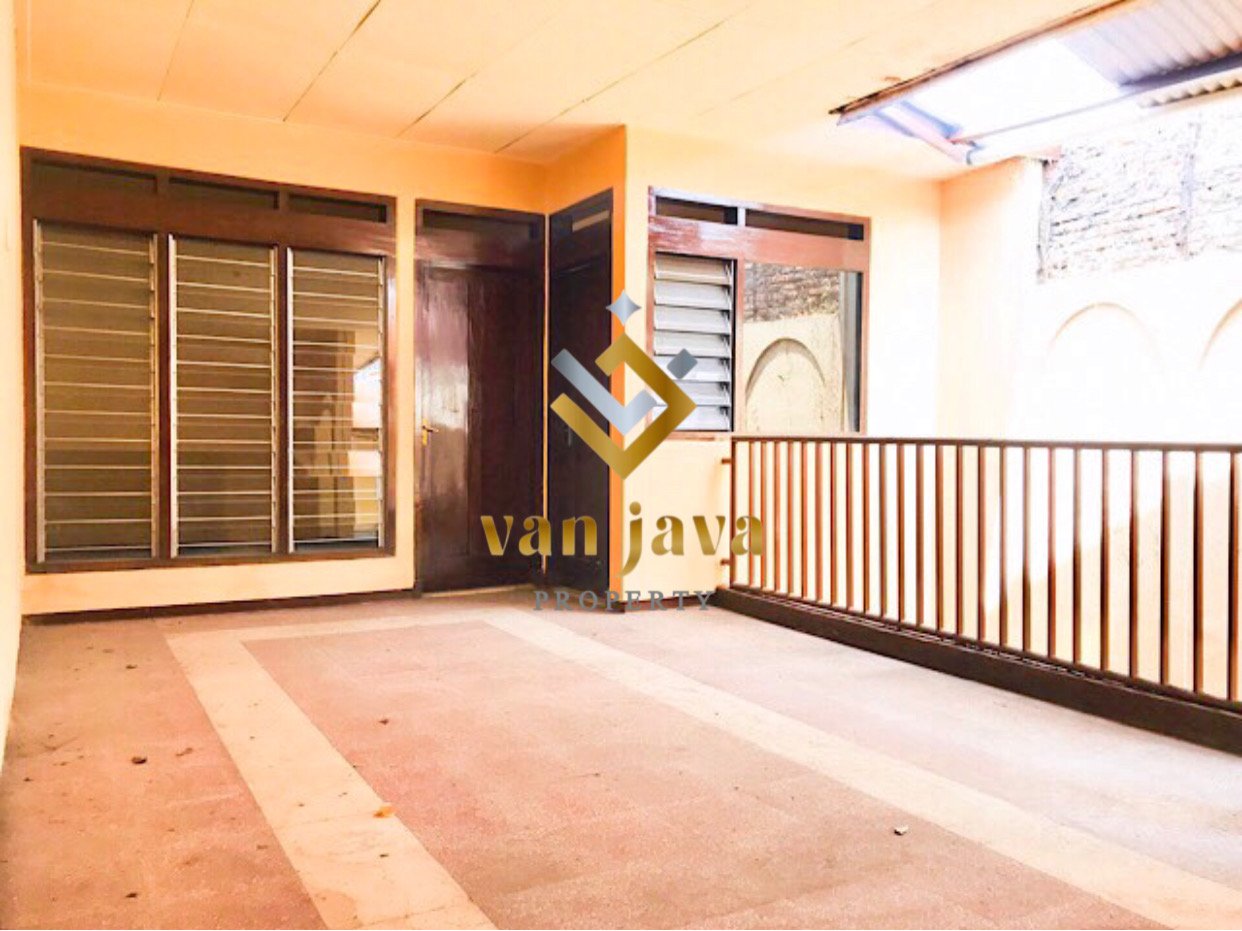Dijual Rumah Tebet Barat Lokasi Sangat Strategis Nyaman Jalan 2 Mobil Lebar - 11
