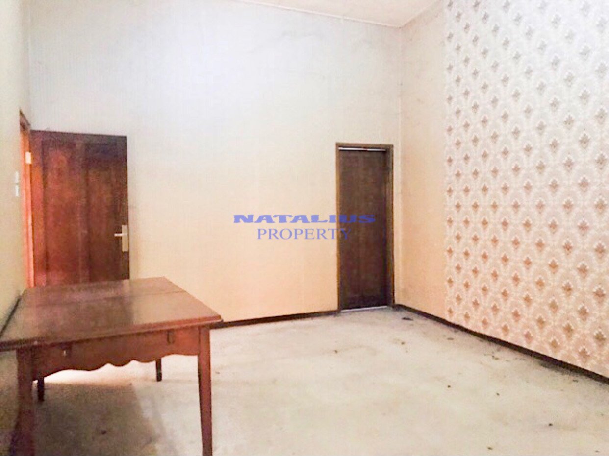 Dijual Rumah Tebet Barat Lokasi Sangat Strategis Nyaman Jalan 2 Mobil Lebar - 9