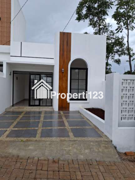 Jual Rumah Dekat Pusat Kota Bandung di Kinanti House Jatihandap - 2