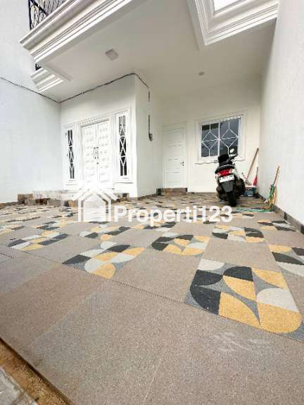 Rumah baru kawasan favorit Duren Sawit Jakarta Timur - 2