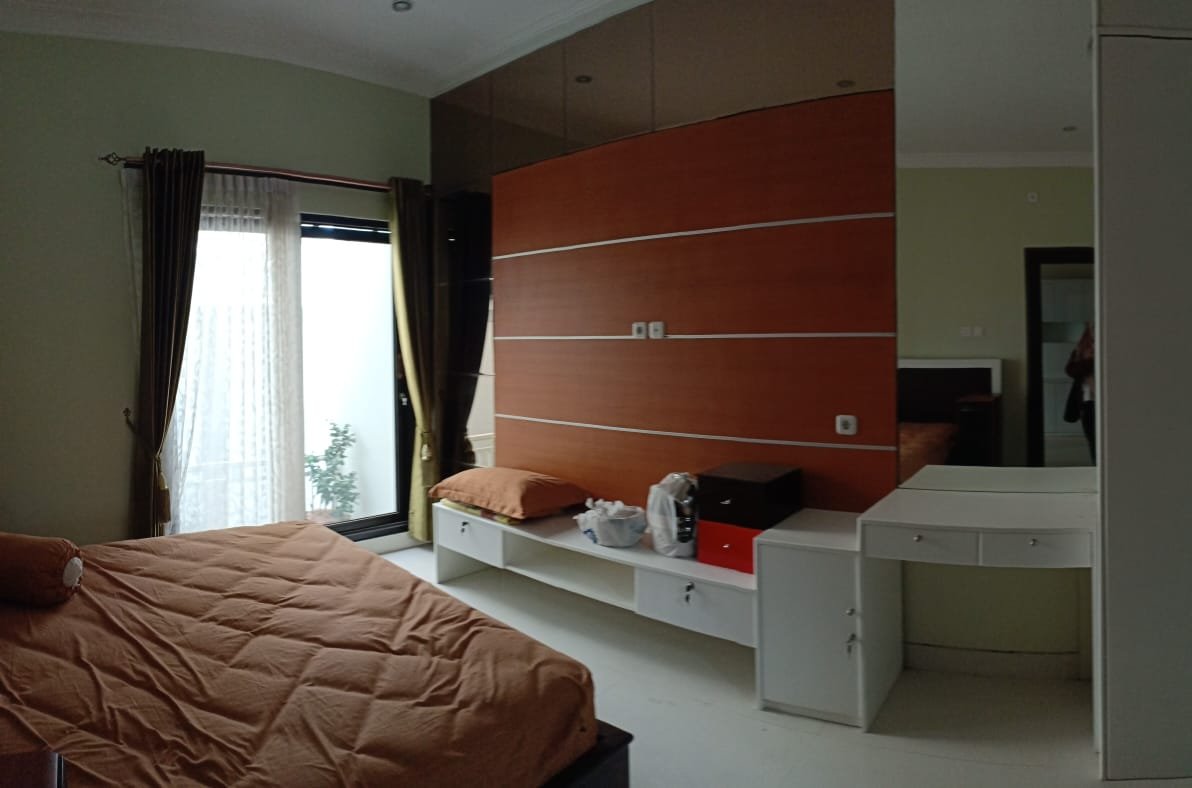 Rumah Mewah 2 Lantai Dijual Malang - 2