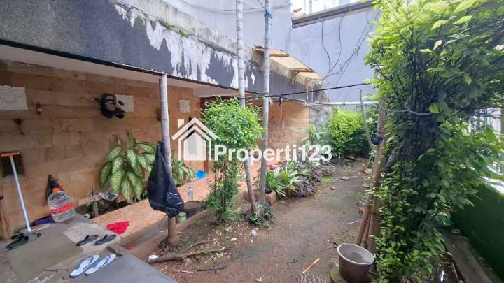 Rumah Cocok Bangun Kost Krukut Taman Sari Jakarta Barat - 15