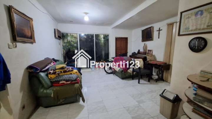Rumah Cocok Bangun Kost Krukut Taman Sari Jakarta Barat - 2