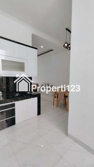 Rumah baru siap huni di Griyaloka BSD - 11