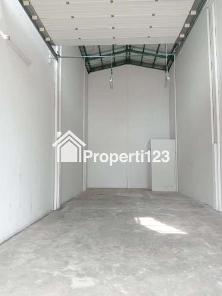 Gudang Strategis Green Lake City Tangerang. Akses Toll dan kontainer. - 3