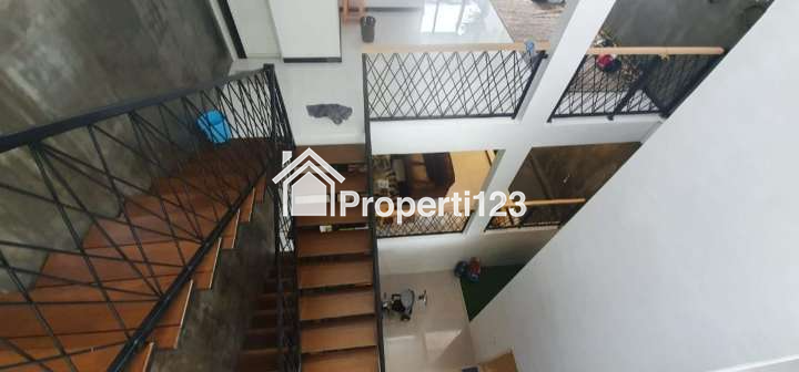 Dijual Free All Biaya Rumah Aesthetic Full Furnished di Pisang Agung Dieng Malang Kota - 5